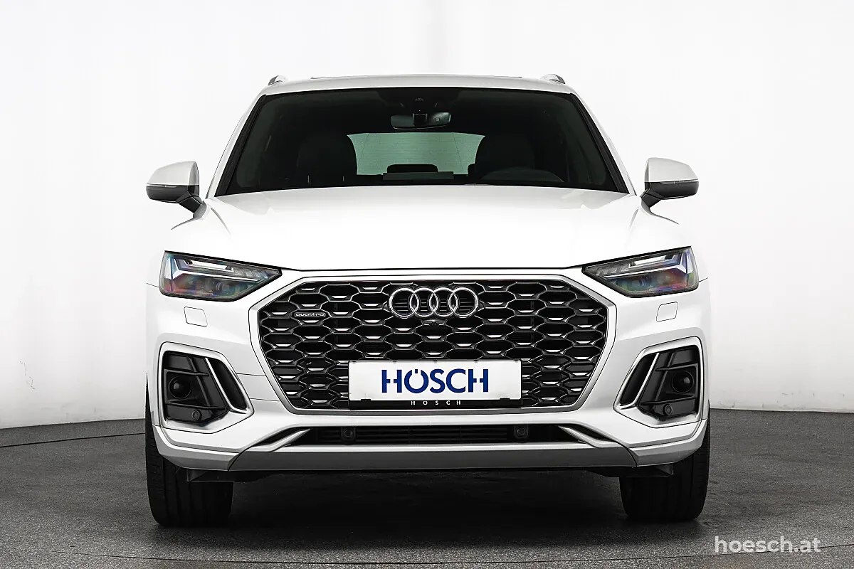 Audi Q5 2024 photo 2