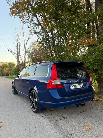 Volvo V70 2009 photo 3