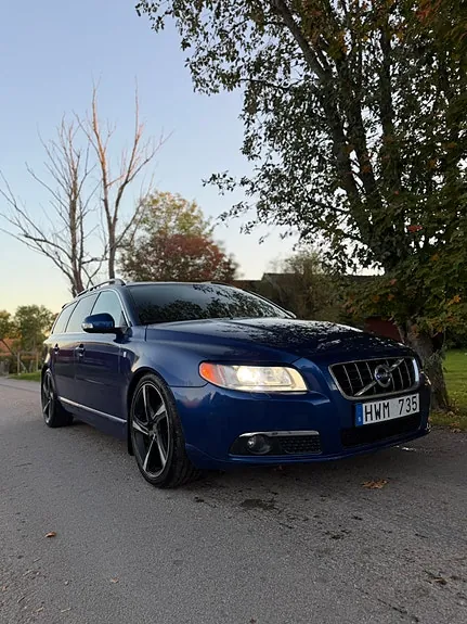 Volvo V70 2009 photo 4