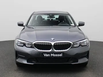 BMW 3 Series 2021 photo 3