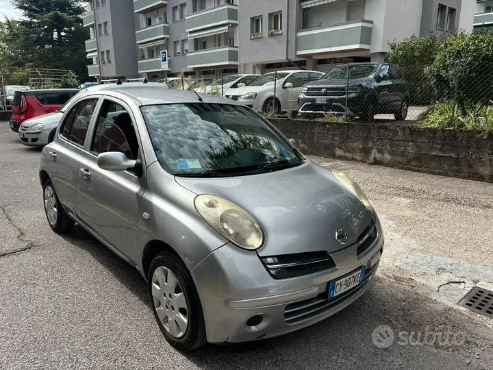 Nissan Micra 2005 photo 2