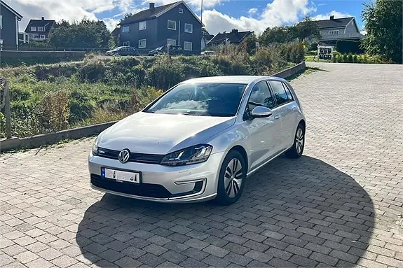 Volkswagen Golf 2017 photo 2