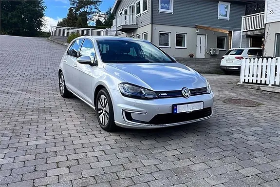 Volkswagen Golf 2017 photo 3