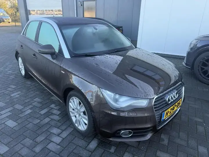 Audi A1 Sportback 2013 photo 2
