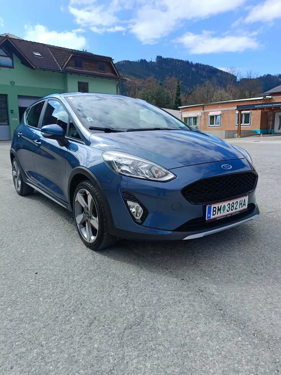 Ford Fiesta 2019 photo 2