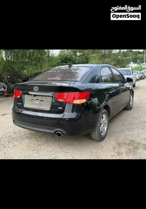Kia Forte 2011 photo 2