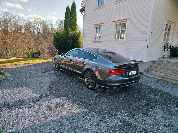 Audi A7 2014 photo 3