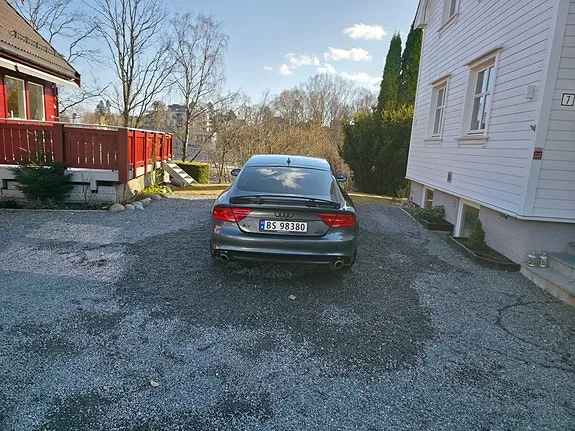 Audi A7 2014 photo 2