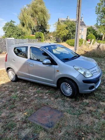 Nissan Pixo