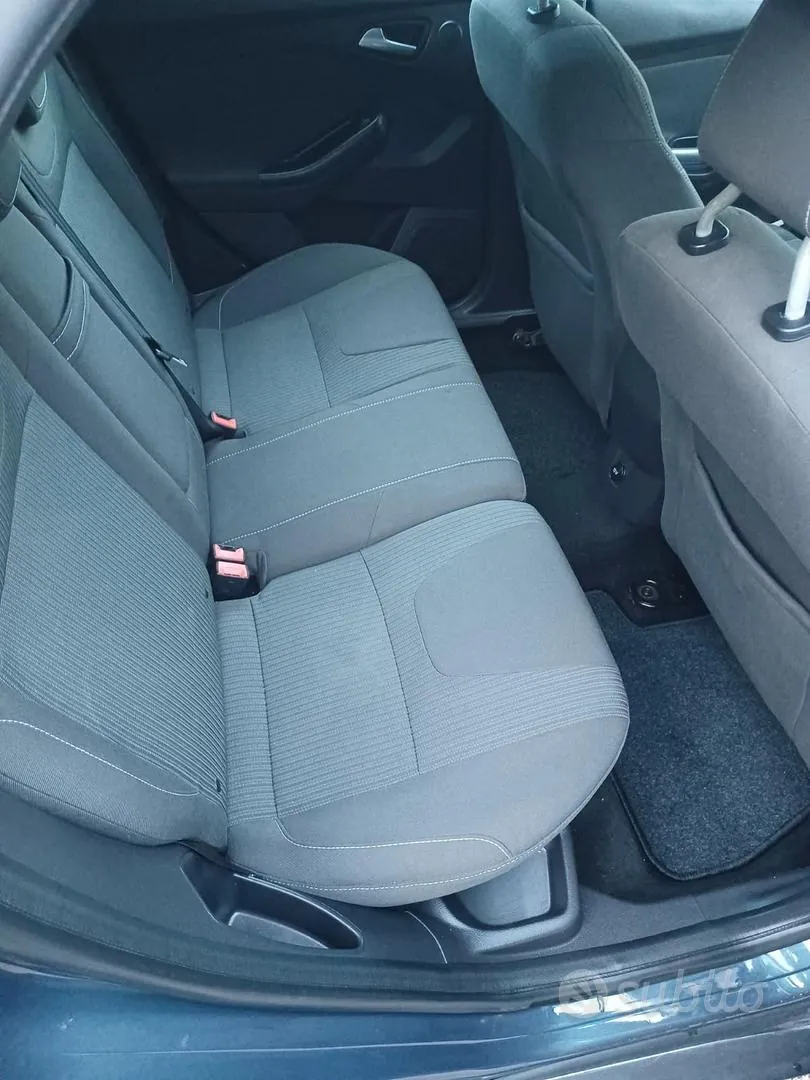 Ford Focus 2012 photo 5