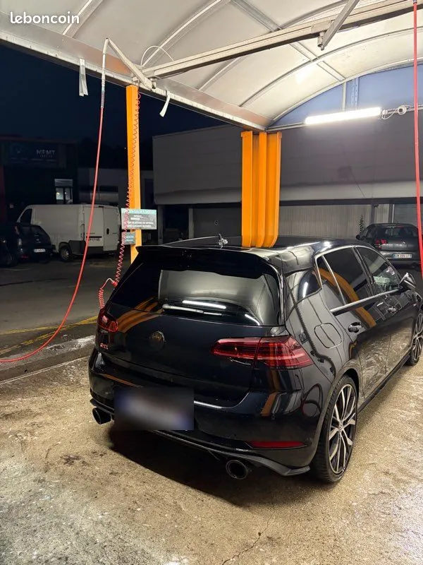 Volkswagen Golf 2018 photo 3