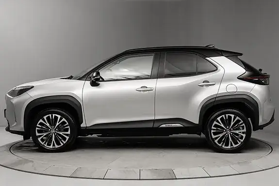 Toyota Yaris Cross 2023 photo 2