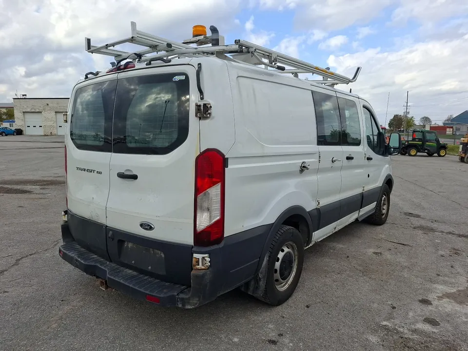 Ford Transit 2016 photo 5