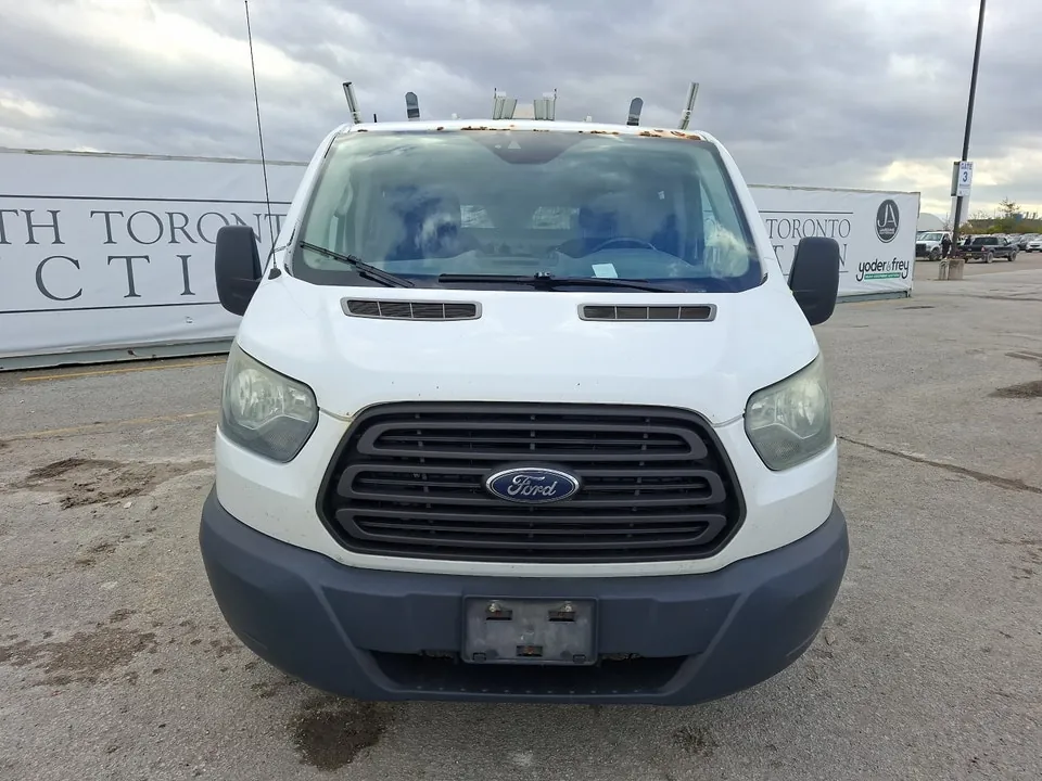 Ford Transit 2016 photo 2