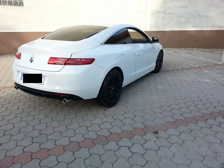 Renault Laguna