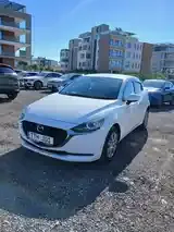 Mazda 2 2022 photo 3