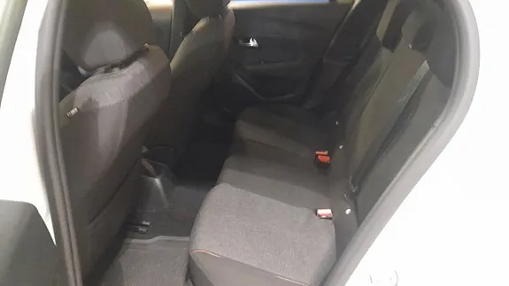 Peugeot 208 2025 photo 4