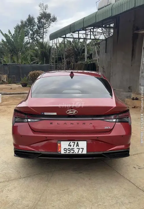 Hyundai Elantra 2023 photo 2