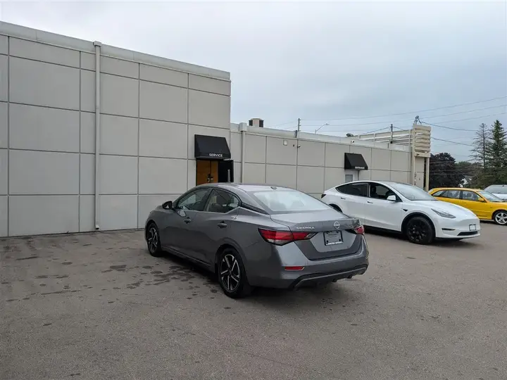Nissan Sentra 2024 photo 3
