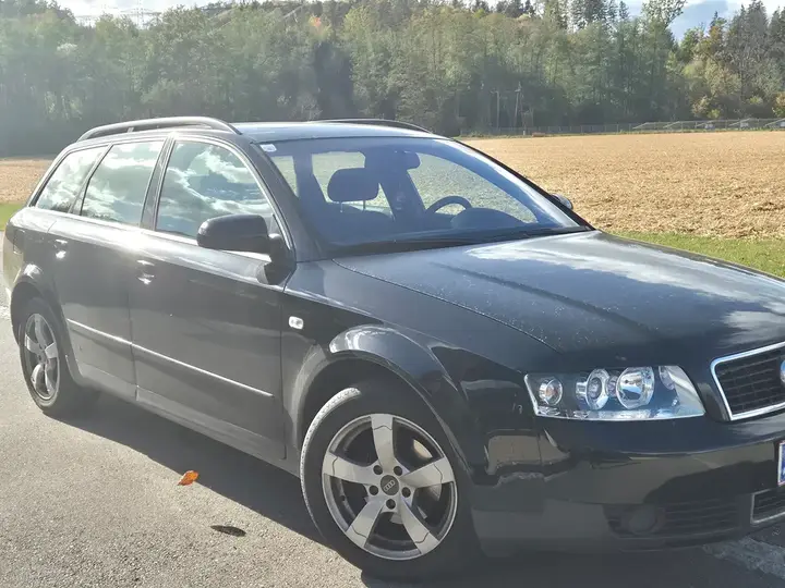 Audi A4 Avant 2002 photo 3