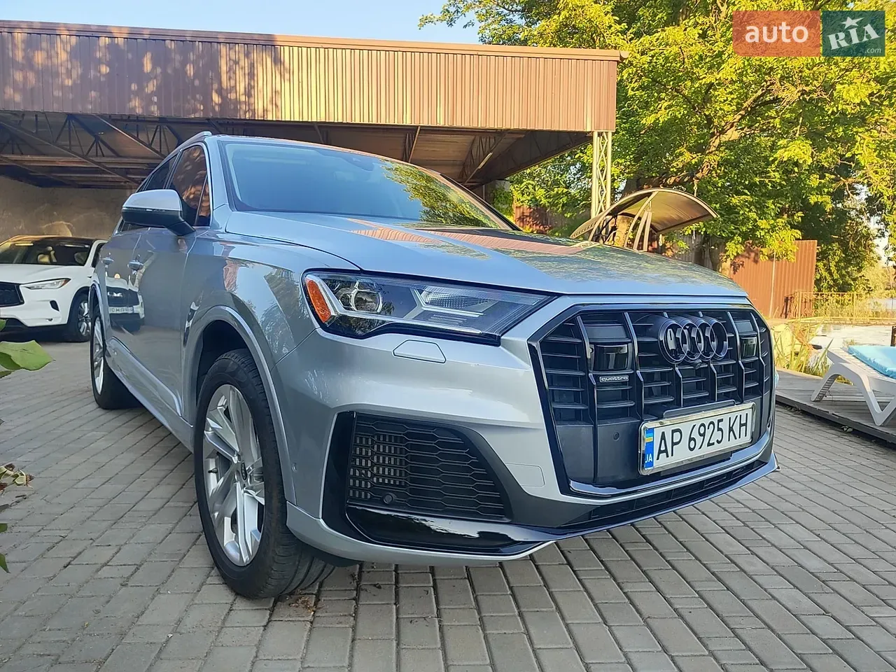 Audi Q7 2022 photo 3