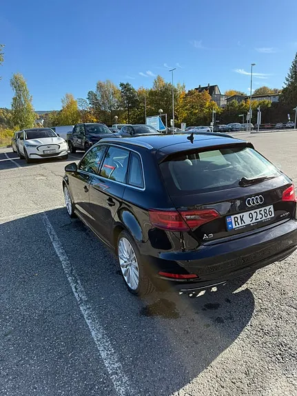 Audi E-Tron 2016 photo 3