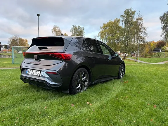 Cupra Born 2023 photo 5