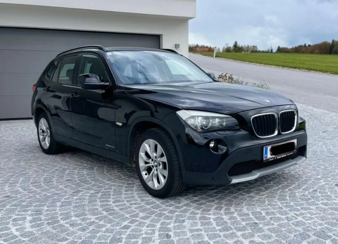 BMW X1 2010 photo 2