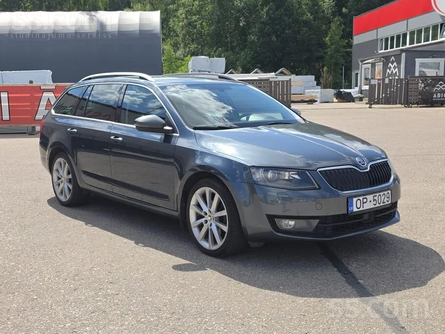 Skoda Octavia 2015 photo 2