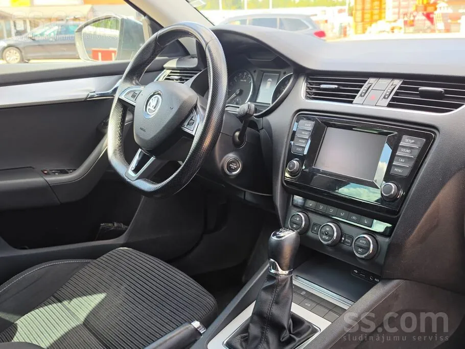 Skoda Octavia 2015 photo 5