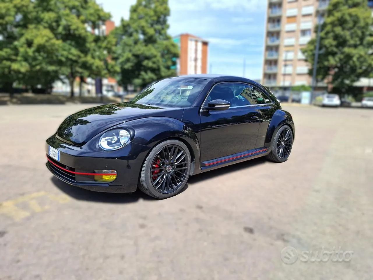 Volkswagen Beetle 2012 photo 2