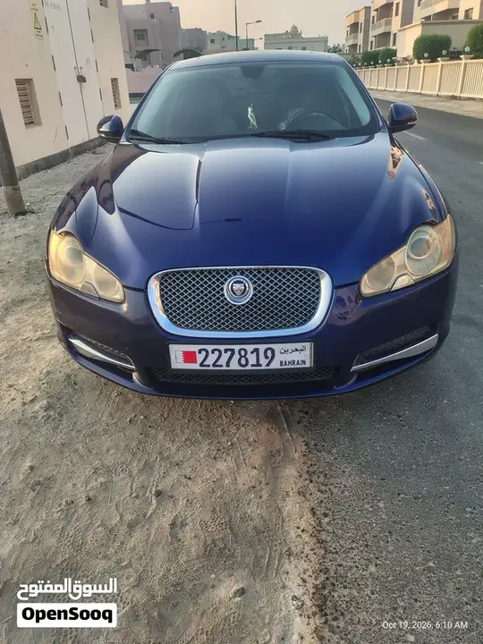 Jaguar Xf 2010 photo 2