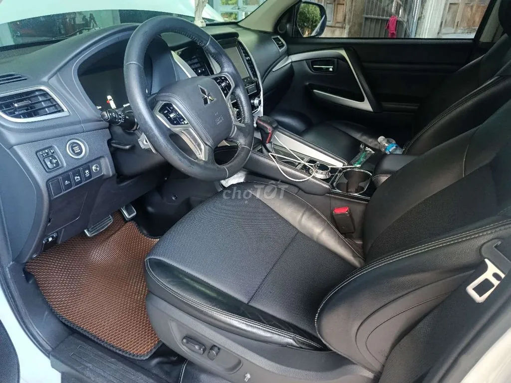 Mitsubishi Pajero Sport 2021 photo 2