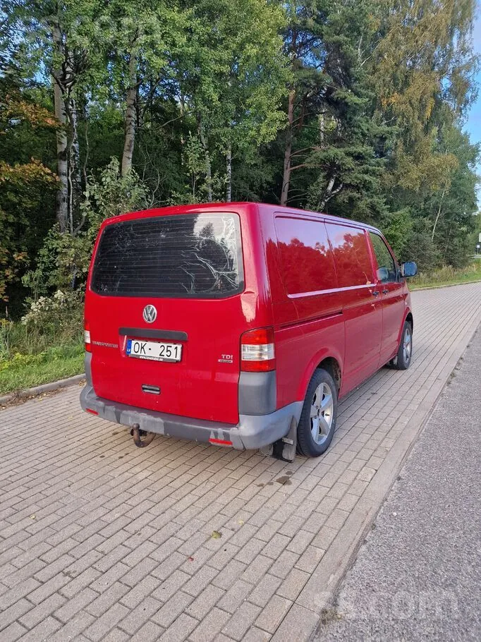 Volkswagen Transporter 2012 photo 2