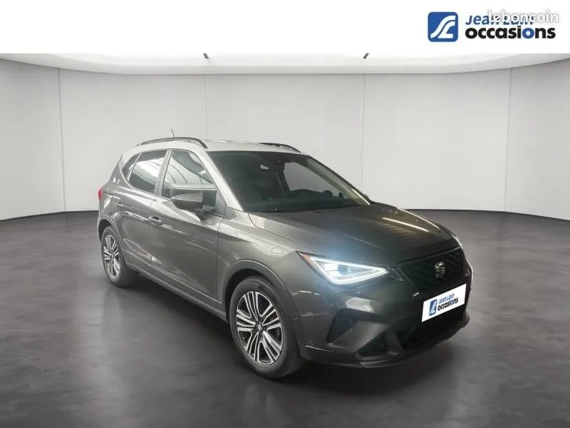 Seat Arona 2023 photo 3