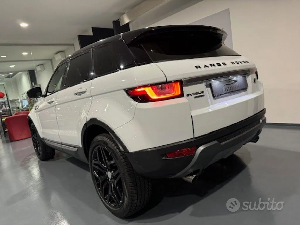 Land Rover Range Rover Evoque 2016 photo 5