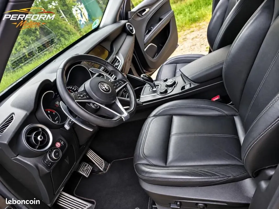 Alfa Romeo Stelvio 2018 photo 4