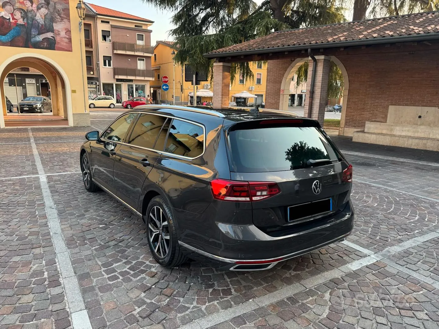 Volkswagen Passat 2022 photo 3