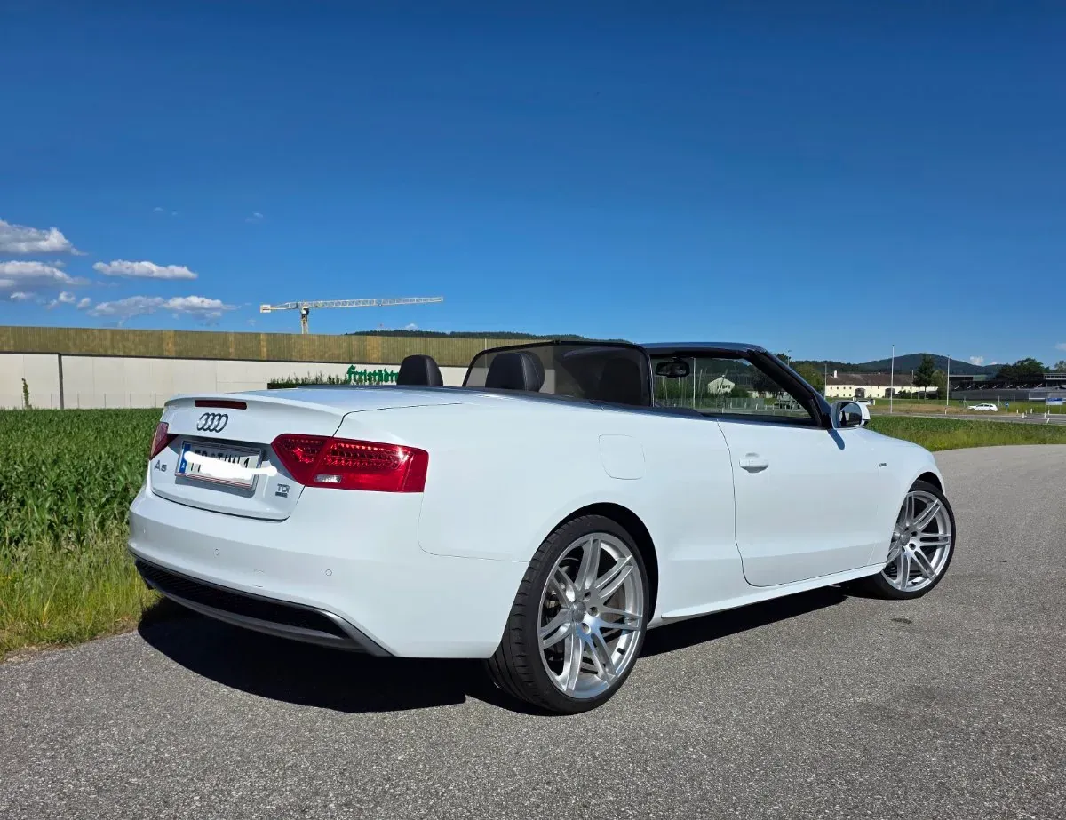 Audi A5 2014 photo 2