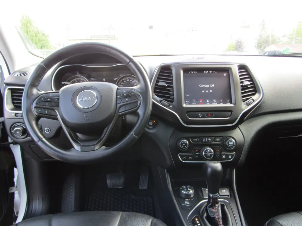 Jeep Cherokee 2019 photo 2