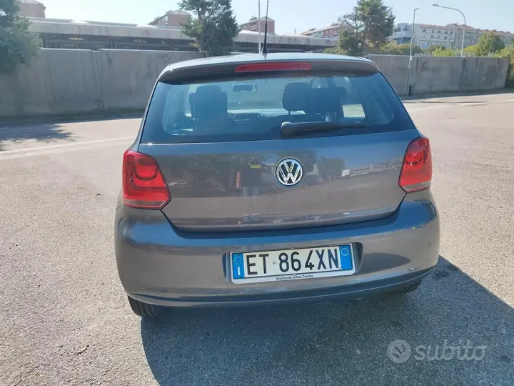 Volkswagen Polo 2014 photo 3
