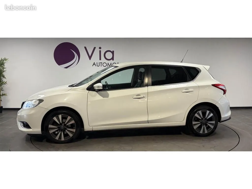 Nissan Pulsar 2015 photo 5