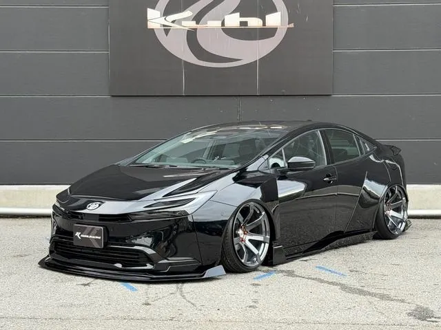 Toyota Prius 2025 photo 2