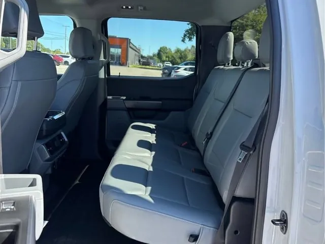 Ford F-150 Lightning 2023 photo 5