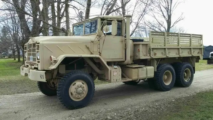 Am General M923 1984 photo 5