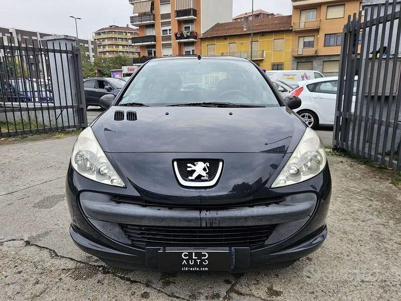 Peugeot 206 2010 photo 2