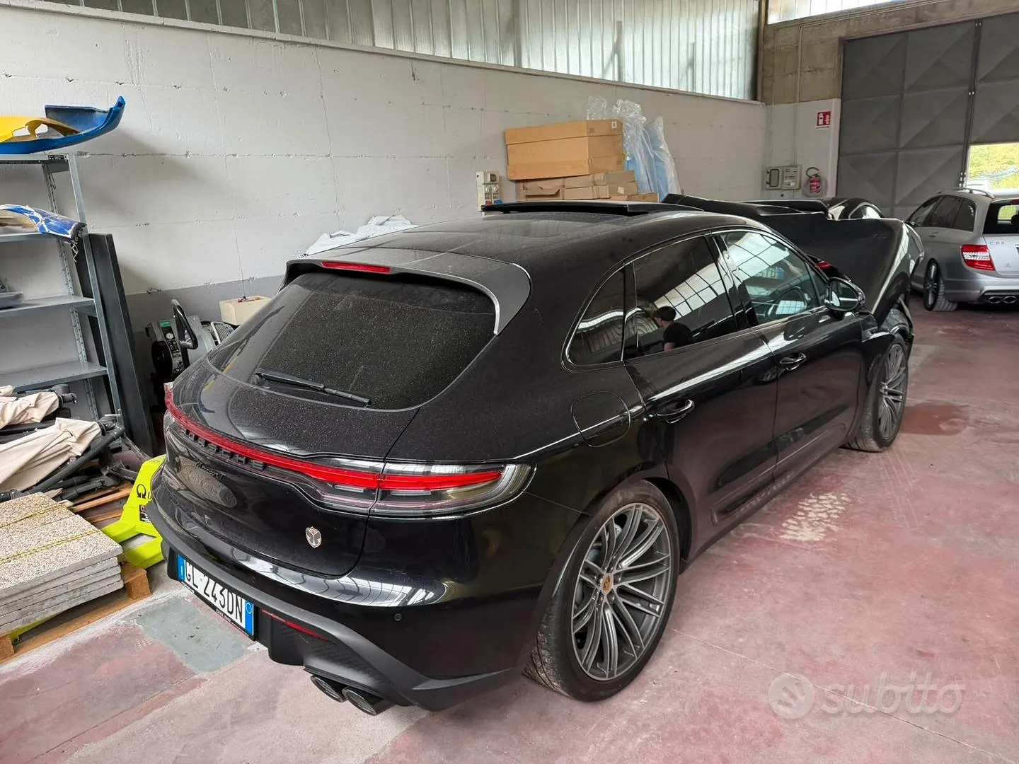 Porsche Macan 2022 photo 2