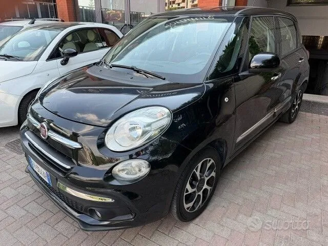 Fiat 500L Lounge 2018 photo 2