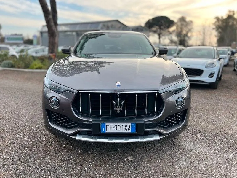 Maserati Levante 2017 photo 3