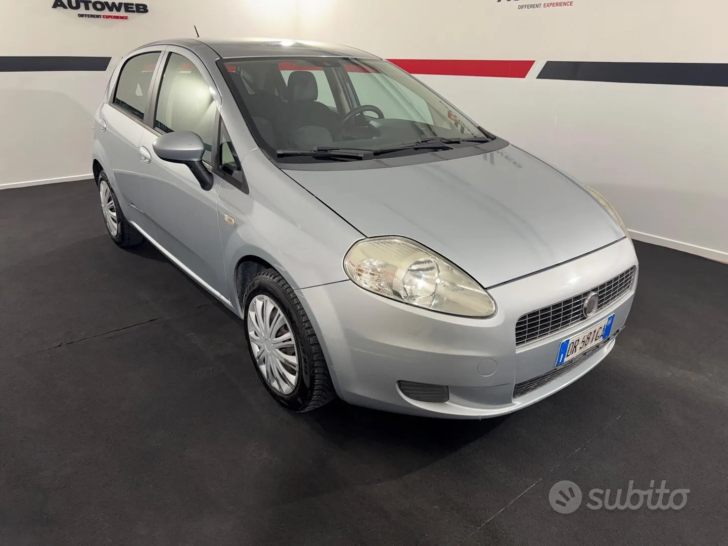 Fiat Grande Punto 2008 photo 3